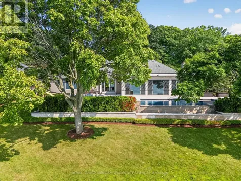 90 Oaklands Park Court Burlington (bayview) ON L7T 4G9