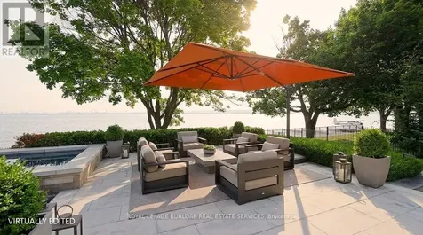 90 Oaklands Park Court Burlington (bayview) ON L7T 4G9