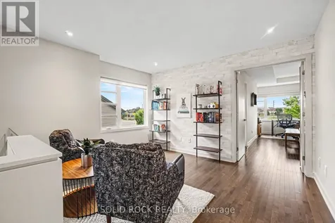 114 Larimar Circle Ottawa ON K1X 0B7