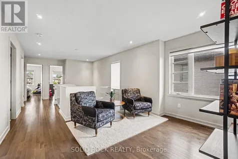 114 Larimar Circle Ottawa ON K1X 0B7
