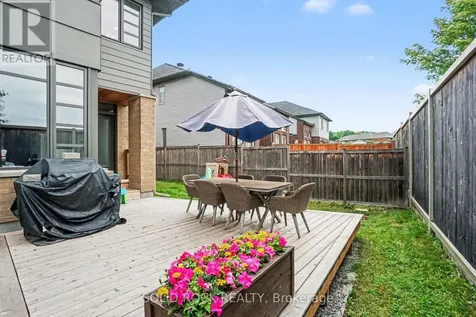 114 Larimar Circle Ottawa ON K1X 0B7