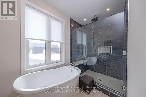 9 Sunset Place Huron-kinloss ON N0G 2R0