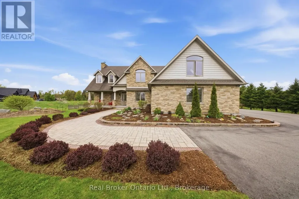 4760 Nassagaweya-puslinch Townline Puslinch ON N0B 2J0