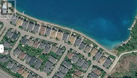 5 Canoe Road Wasaga Beach ON L9Z 0E9