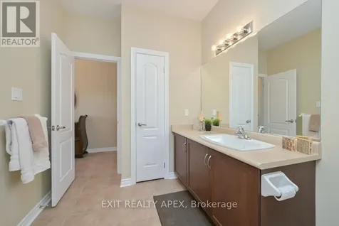 5 Canoe Road Wasaga Beach ON L9Z 0E9