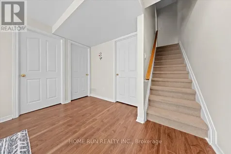 113 Gray Crescent Ottawa ON K2K 3J7