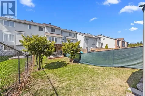 113 Gray Crescent Ottawa ON K2K 3J7