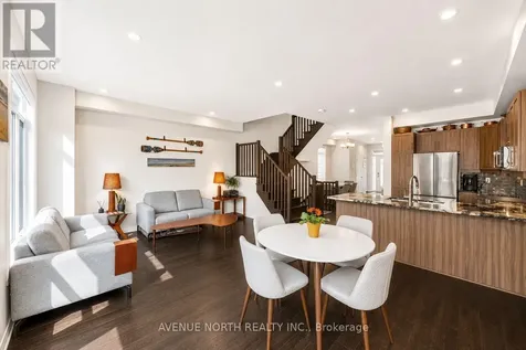 323 Lysander Place Ottawa ON K1K 3X8