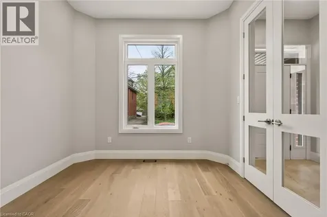 279 Hess Street South Hamilton ON L8P 3P6