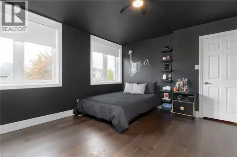 27 Elodia Court Hamilton ON L9C 7R2