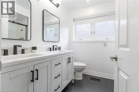 27 Elodia Court Hamilton ON L9C 7R2