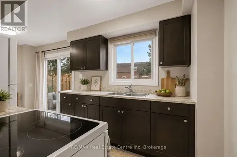 371 Bronte Street South Milton (om Old Milton) ON L9T 3K5