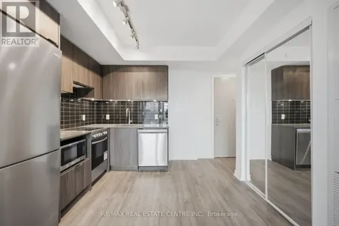 395 Bloor Street East Toronto (north St. James Town) ON M4W 0B4