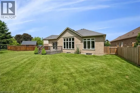 27 Riley Crescent Fergus ON N1M 0C1