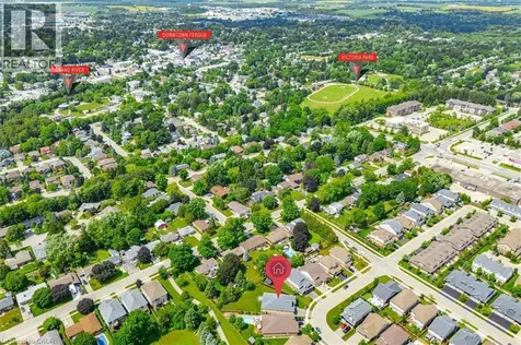 27 Riley Crescent Fergus ON N1M 0C1