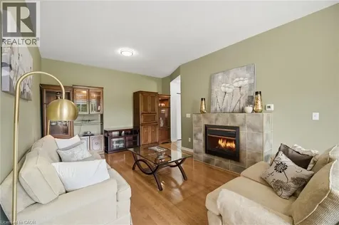 2000 Creekside Drive Dundas ON L9H 7S7