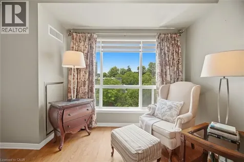 2000 Creekside Drive Dundas ON L9H 7S7