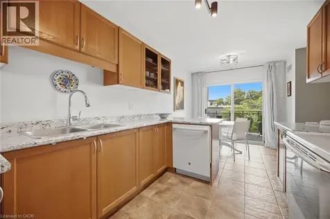 2000 Creekside Drive Dundas ON L9H 7S7