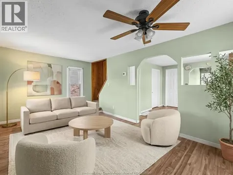2509 Alexis Road Windsor ON N9J 1Y3