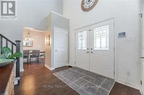 387 Gravel Ridge Trail Kitchener ON N2E 0B9