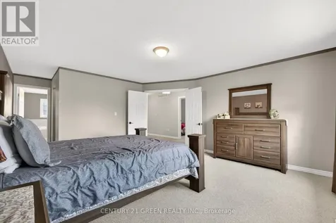21 Hawkswood Drive Kitchener ON N2K 4J6
