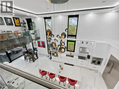 19 Zavarella Court Paris ON N3L 4H3