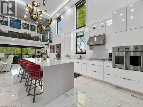 19 Zavarella Court Paris ON N3L 4H3