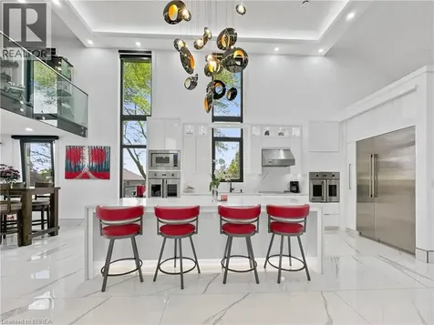 19 Zavarella Court Paris ON N3L 4H3