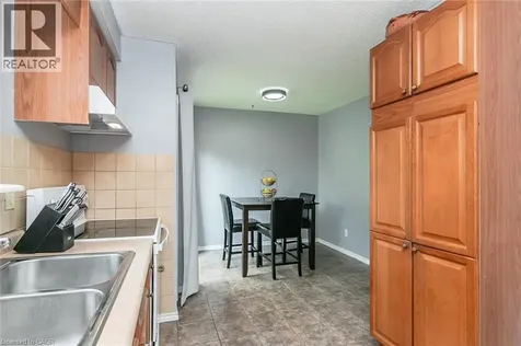 80 Old Country Drive Kitchener ON N2E 2E5