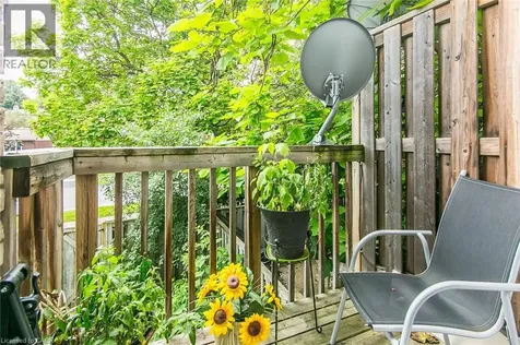80 Old Country Drive Kitchener ON N2E 2E5