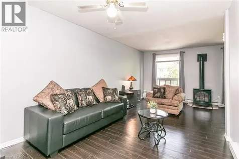 80 Old Country Drive Kitchener ON N2E 2E5