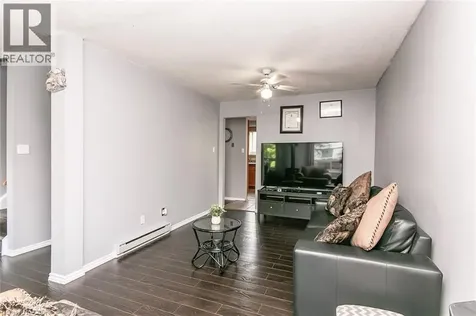 80 Old Country Drive Kitchener ON N2E 2E5