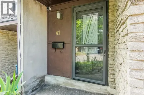 80 Old Country Drive Kitchener ON N2E 2E5