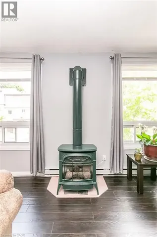 80 Old Country Drive Kitchener ON N2E 2E5