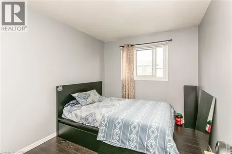 80 Old Country Drive Kitchener ON N2E 2E5