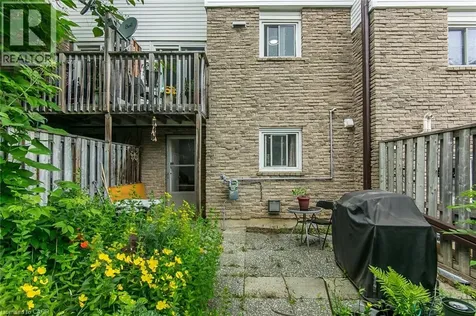 80 Old Country Drive Kitchener ON N2E 2E5