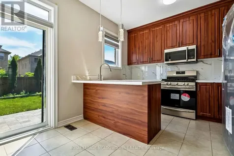 15 Learmont Avenue Caledon ON L7C 3N3