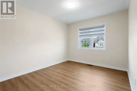 15 Learmont Avenue Caledon ON L7C 3N3