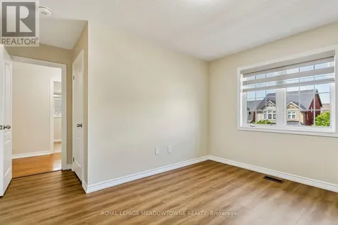 15 Learmont Avenue Caledon ON L7C 3N3