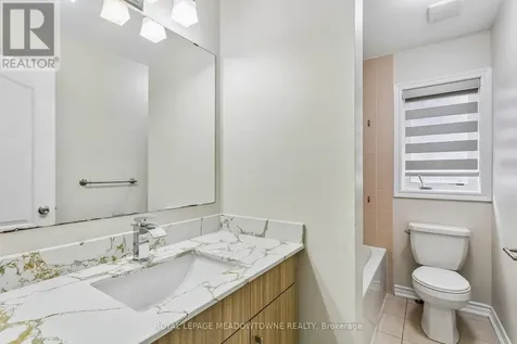 15 Learmont Avenue Caledon ON L7C 3N3