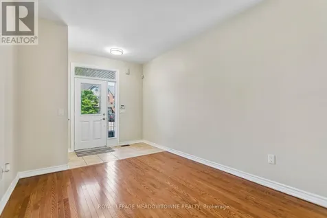 15 Learmont Avenue Caledon ON L7C 3N3