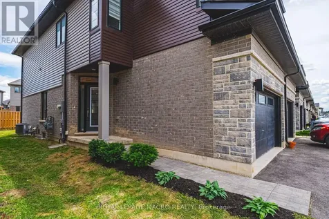 13 Bellhouse Avenue Brantford ON N3T 0T9