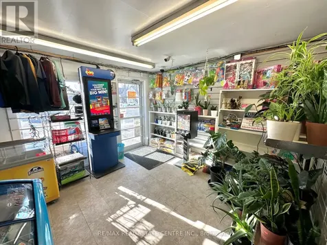 257 Murray Street Brantford ON N3S 5S4