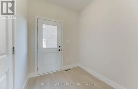 171 Otterbein Road Kitchener ON N2B 0A8