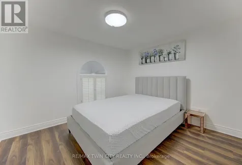 32 Enfield Drive Cambridge ON N1P 1A5
