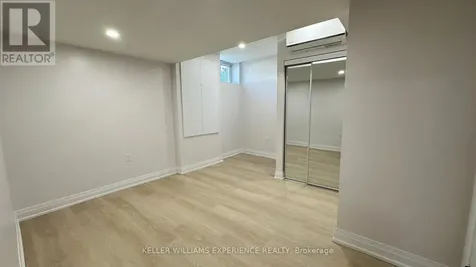125 Jewel Street Blue Mountains ON N0H 1J0
