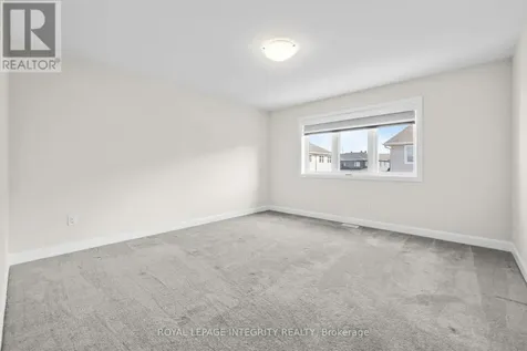 133 Angelonia Crescent Ottawa ON K1T 0Y5