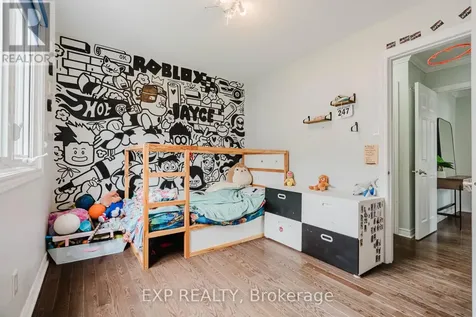 2136 Fillmore Crescent Ottawa ON K1J 6A4