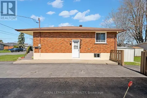 228 Laframboise Avenue Cornwall ON K6H 3E7
