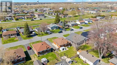 228 Laframboise Avenue Cornwall ON K6H 3E7